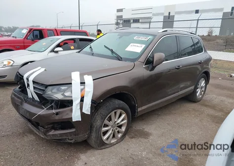 2013 Volkswagen Touareg Vr6 Sport z USA, uszkodzony, nr VIN WVGEF9BP7DD001921